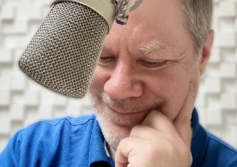 Steve Crilley im studio